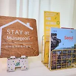 Stay At Miasageori #Up To 6 People #Subway 2 Min #Airport Bus 2 Min #Dongdaemun 10 Min #Myeongdong 15 Min #Seoul Station 20 Min #Gyeongbokgung Palace, Seongsu, Hongdae 25 Min #Itaewon 30 Min #Gangnam 40 Min