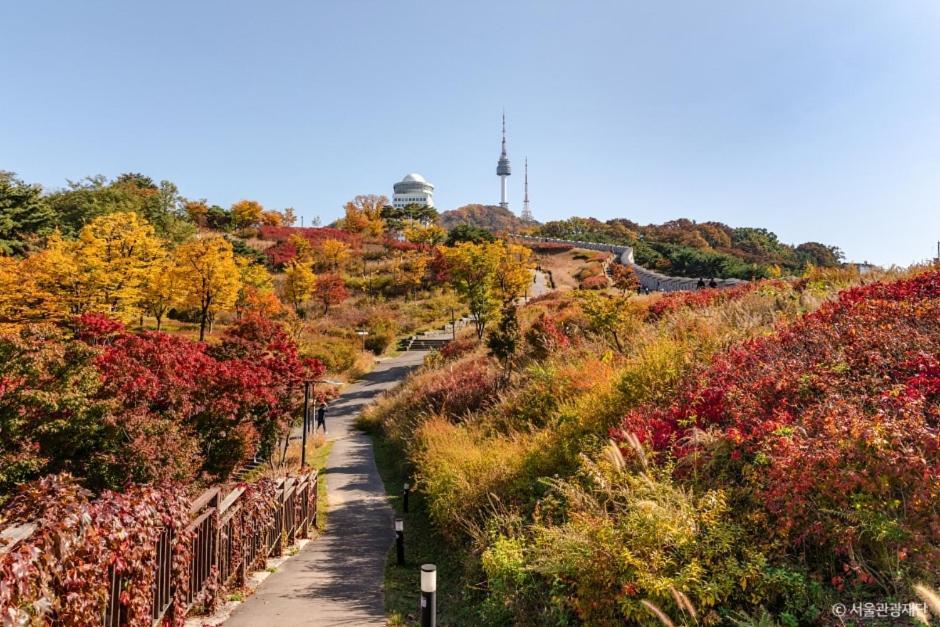 Apartment At Miasageori #up To 6 People #subway 2 Min #airport Bus 2 Min #dongdaemun 10 Min #myeongdong 15 Min #seoul Station 20 Min #gyeongbokgung Palace, Seongsu, Hongdae 25 Min #itaewon 30 Min #gangnam 40 Min *